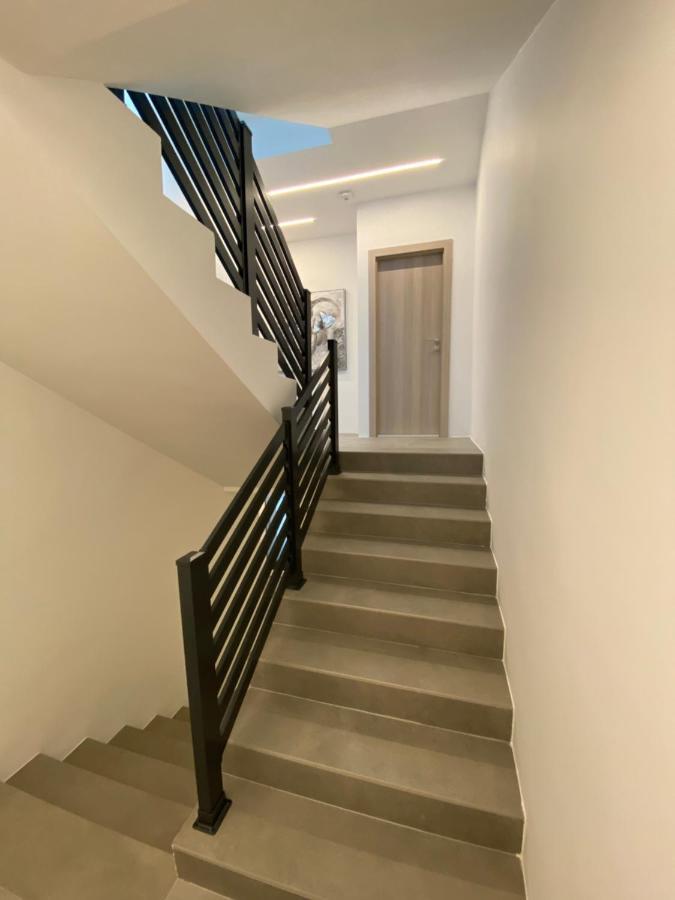 Apartmani Kumenat Biograd na Moru Kültér fotó