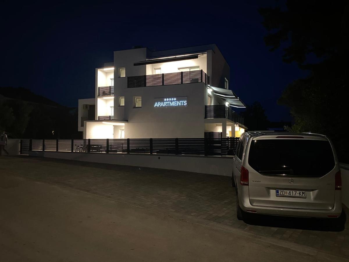 Apartmani Kumenat Biograd na Moru Kültér fotó