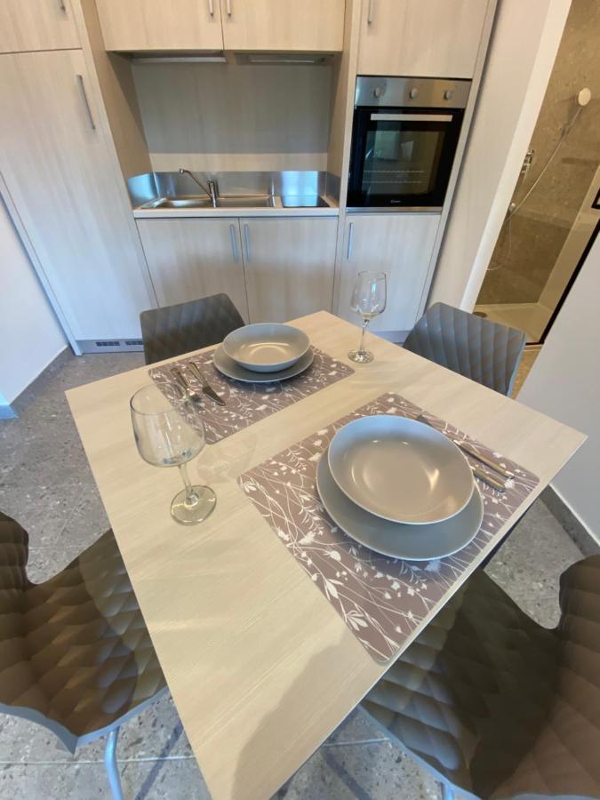 Apartmani Kumenat Biograd na Moru Kültér fotó