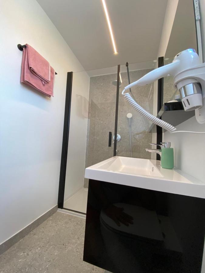 Apartmani Kumenat Biograd na Moru Kültér fotó
