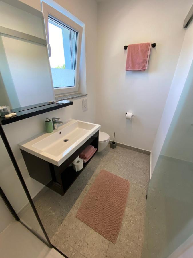 Apartmani Kumenat Biograd na Moru Kültér fotó